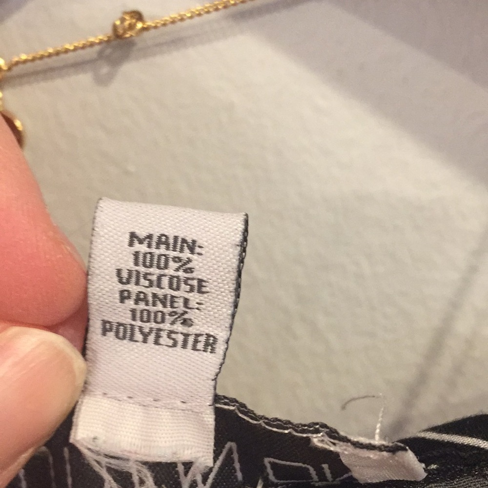 Sheer Panel Tank Top - Picture 6 of 6